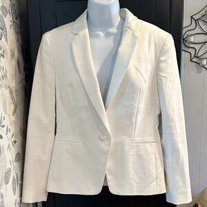 Express blazer size 10P, one button closure, 3 buttons on sleeve,great condition